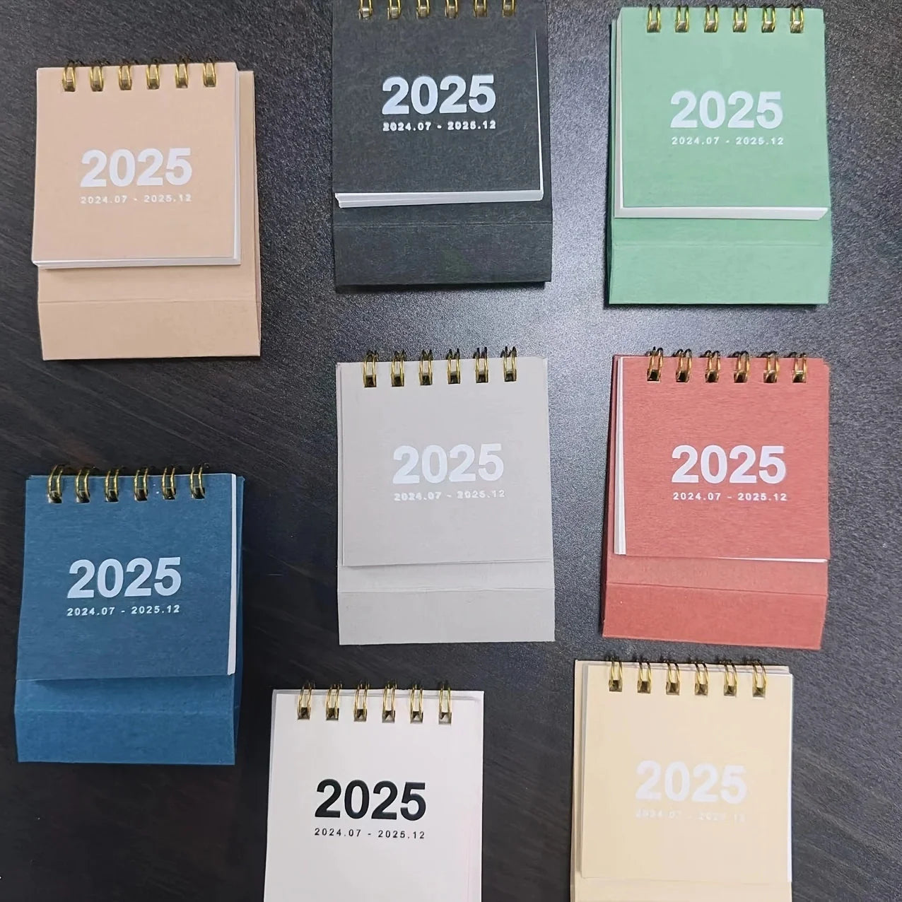 2025 Simple Solid Color Mini Desktop Calendar Planner